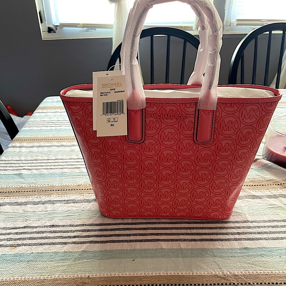 This is a Michael Kors handbag